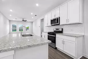 8131 Arrowroot Ln, Magnolia, TX 77354 - Photo 17