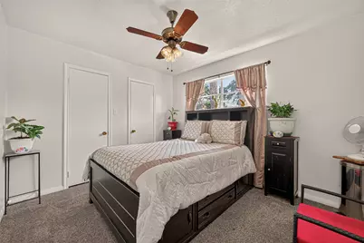 5727 Green Springs Dr, Houston, TX 77066 - Photo 15