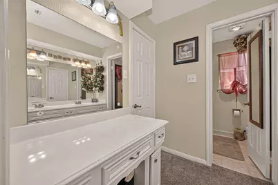 5727 Green Springs Dr, Houston, TX 77066 - Photo 17
