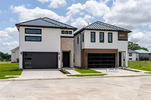 623 Rolling Oaks, Stafford, TX 77477 - Photo 1