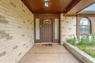 16306 Hollow Wood Dr, Houston, TX 77090 - Photo 7