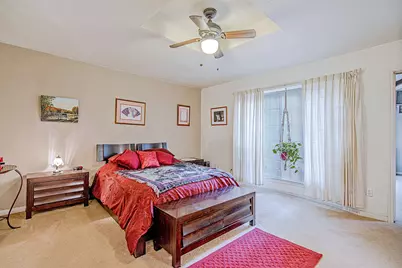 16306 Hollow Wood Drive, Houston, TX 77090 - Photo 17