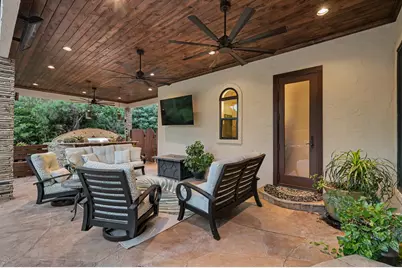 22 Watertree Court, The Woodlands, TX 77380 - Photo 15