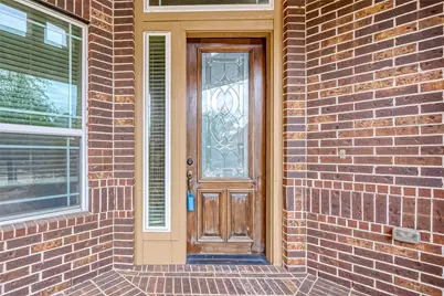 4522 Marilee Chris Court, Sugar Land, TX 77479 - Photo 5