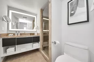 1300 Lamar St, Houston, TX 77010 - Photo 31