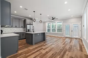 1028 Melneeka Ln, Houston, TX 77091 - Photo 5