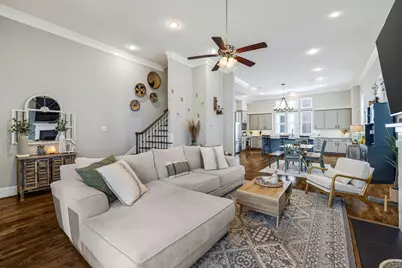 253 E 27th Street, Houston, TX 77008 - Photo 13