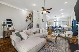 253 E 27th St, Houston, TX 77008 - Photo 13