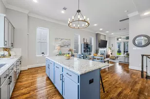 253 E 27th St, Houston, TX 77008 - Photo 9