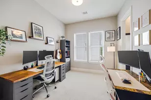 253 E 27th St, Houston, TX 77008 - Photo 17