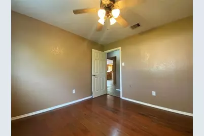 2414 Loch Lomond Street, Highlands, TX 77562 - Photo 33
