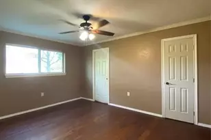 2414 Loch Lomond St, Highlands, TX 77562 - Photo 29