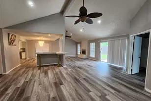 12239 Kleinmeadow Dr, Houston, TX 77066 - Photo 7