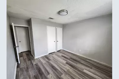 12239 Kleinmeadow Drive, Houston, TX 77066 - Photo 11