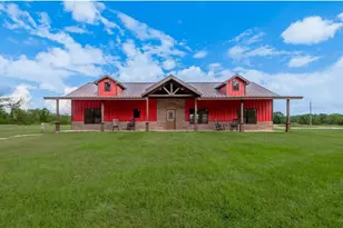 1033 Lonesome Dove Dr, Groveton, TX 75845 - Photo 1