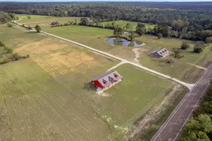 1033 Lonesome Dove Dr, Groveton, TX 75845 - Photo 31