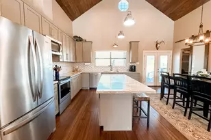 214 Hunters Hill Rd, Oakhurst, TX 77359 - Photo 9