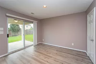 29314 Legends Bluff Dr, Spring, TX 77386 - Photo 11