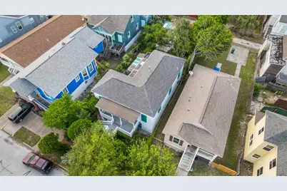 1312 Avenue L, Galveston, TX 77550 - Photo 29
