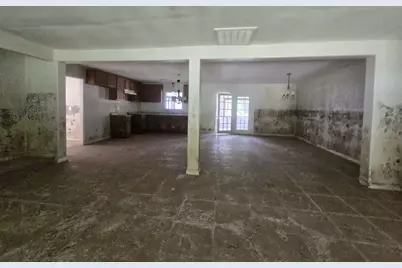 424 County Road 140, Liberty, TX 77575 - Photo 5