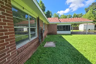 424 Co Rd 140, Liberty, TX 77575 - Photo 11
