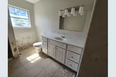 424 County Road 140, Liberty, TX 77575 - Photo 3