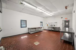 1212 13th St, Galveston, TX 77550 - Photo 7