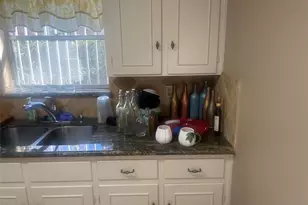 2603 Briarpark Dr, Houston, TX 77042 - Photo 13