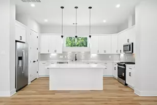 1985 Bauer Dr, Houston, TX 77080 - Photo 1