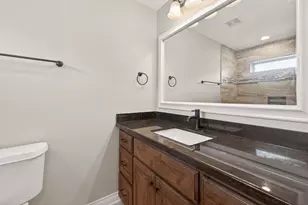 912 Roberts St, East Bernard, TX 77435 - Photo 25