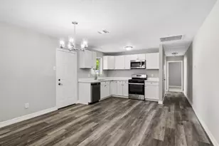6431 Harcourt Dr, Houston, TX 77016 - Photo 7