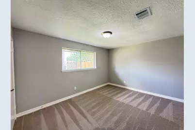 6431 Harcourt Drive, Houston, TX 77016 - Photo 23