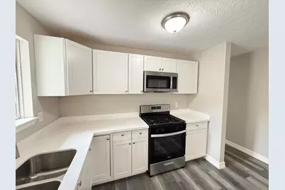 6431 Harcourt Drive, Houston, TX 77016 - Photo 11