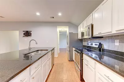 503 W Linney Street, Dayton, TX 77535 - Photo 21