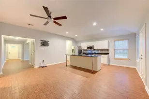 503 W Linney St, Dayton, TX 77535 - Photo 17