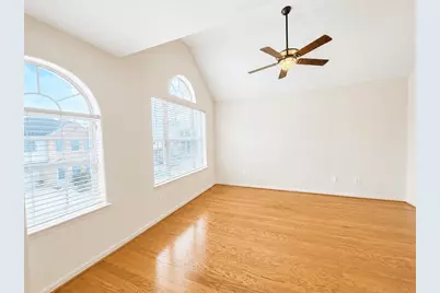 214 Plaza Del Sol Park, Houston, TX 77020 - Photo 13