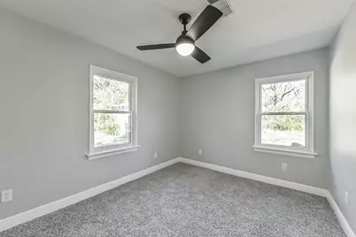 8925 Everglade Drive, Houston, TX 77078 - Photo 21