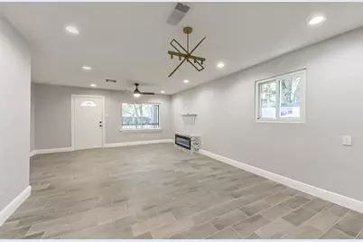 8925 Everglade Drive, Houston, TX 77078 - Photo 5