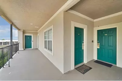 7039 Kingston Cove Lane, Willis, TX 77318 - Photo 5