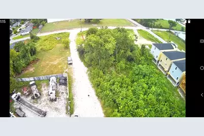 4521 Golden Forest Drive, Houston, TX 77091 - Photo 7