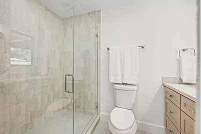 9522 Winsome Lane, Houston, TX 77063 - Photo 17