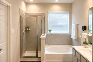 13223 Vuitton Ln, Houston, TX 77044 - Photo 7