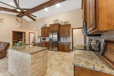 114 Fm 3179 Road, Huntsville, TX 77340 - Photo 11