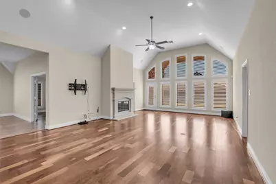 6306 Fisher Bend Lane, Rosenberg, TX 77471 - Photo 5