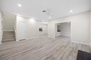 2668 Bering Dr, Houston, TX 77057 - Photo 11