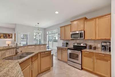 79 W Jagged Ridge Circle, Spring, TX 77389 - Photo 17