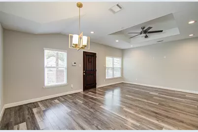 3060 Noble Street, Houston, TX 77026 - Photo 11