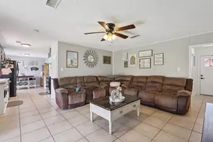 100 Montrose Cir, Conroe, TX 77301 - Photo 7