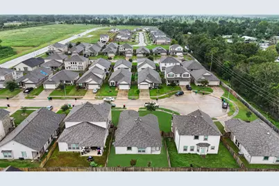 6911 Rosemont Court, Rosharon, TX 77583 - Photo 39