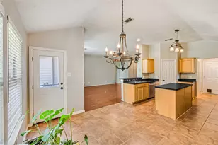 914 Mesquite Dr, Magnolia, TX 77354 - Photo 5